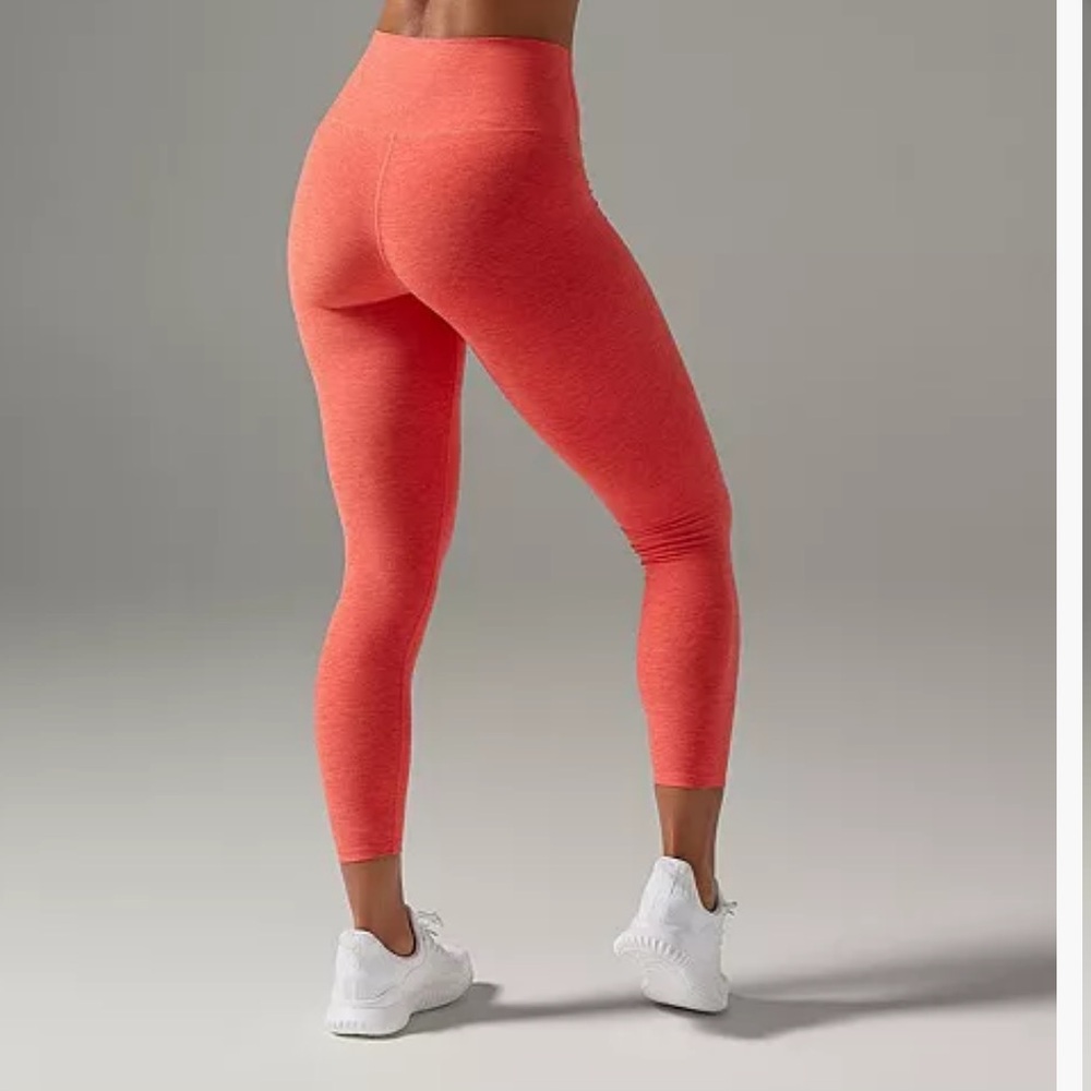 VITA High-Rise Coral Seamless Leggings